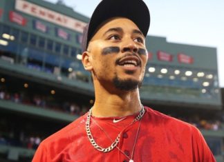 MLB rumors: Red sox pushing themselves to complete Mookie Betts deal MLB rumors: Red sox pushing themselves to complete Mookie Betts deal