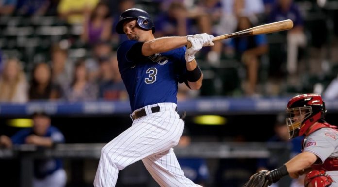Toronto Blue Jays announced the signing Rafeal Dolis Toronto Blue Jay's Officially announced the signing Rafeal Dolis, designate Breyvic Valera