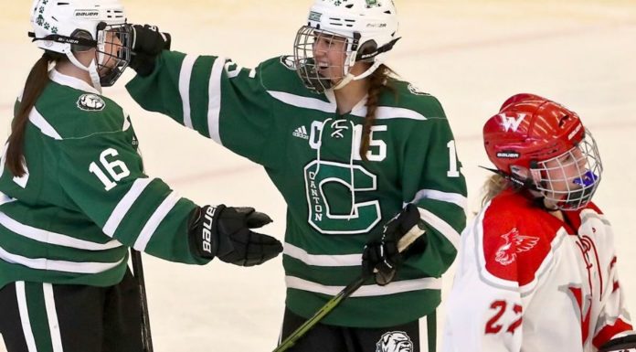 Lakers Women’s Hockey team knocks off Mustangs Lakers womens hockey team knocks off Mustangs in northeast womens hockey league