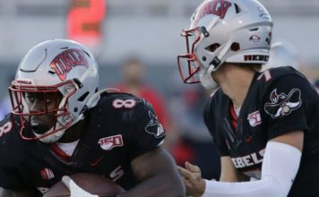 UNLV Football Coach Arroyo Has Recruitment In First Year UNLV- Football- Coach- Arroyo- Has- Record-Breaking- Recruitment- Class- In- The- First- Year