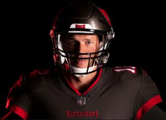 Tom Brady in Buccaneers Jersey – Look Revealed After Photoshoot Tom Brady