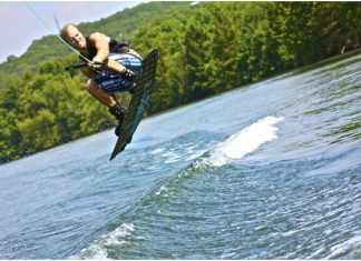 7 Crucial Wakeboarding Tips for Beginners 7 Crucial Wakeboarding Tips for Beginners