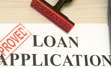 Crucial Factors Lenders Consider Before Approving Loan Lån (Loan)