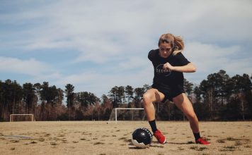 Boosting Ball Control: Essential Footwork Drills for Football Enthusiasts Boosting Ball Control