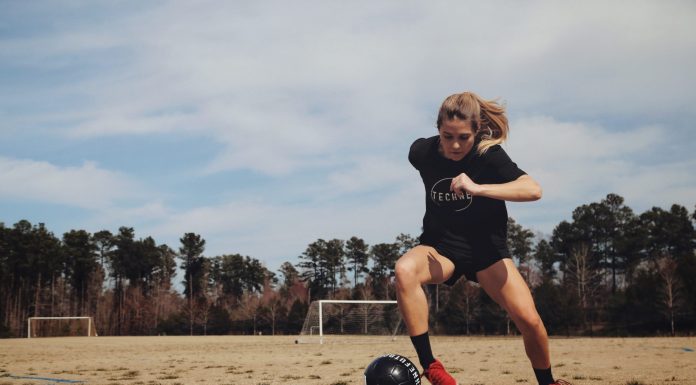 Boosting Ball Control: Essential Footwork Drills for Football Enthusiasts Boosting Ball Control
