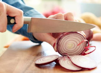 How to Get Rid of Onion Smell on Hands: 6 Mind-Blowing Tips How to Get Rid of Onion Smell on Hands