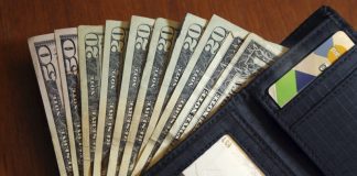 Money Clips vs. Wallets: Which Is Right for You?
